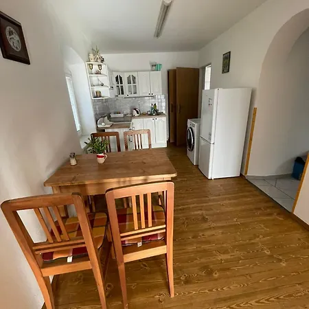 Dom wakacyjny Ve Stranich Destna Jindřichŭv Hradec