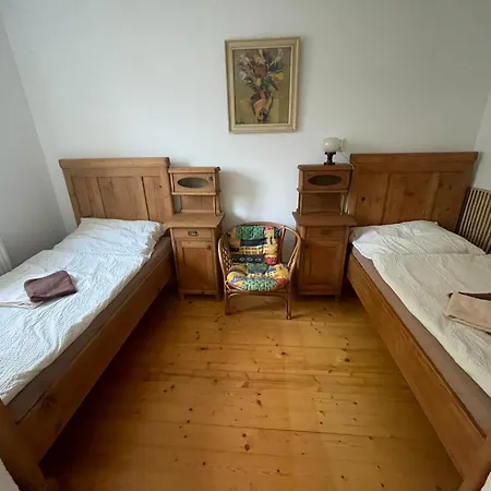 Holiday home Ve Stranich Destna *