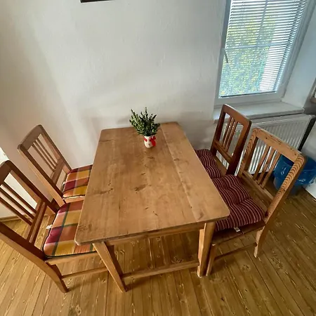 度假居 Ve Stranich Destna 因德日赫城堡