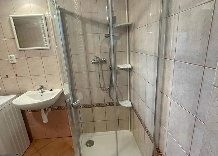 Ve Stráních Deštná